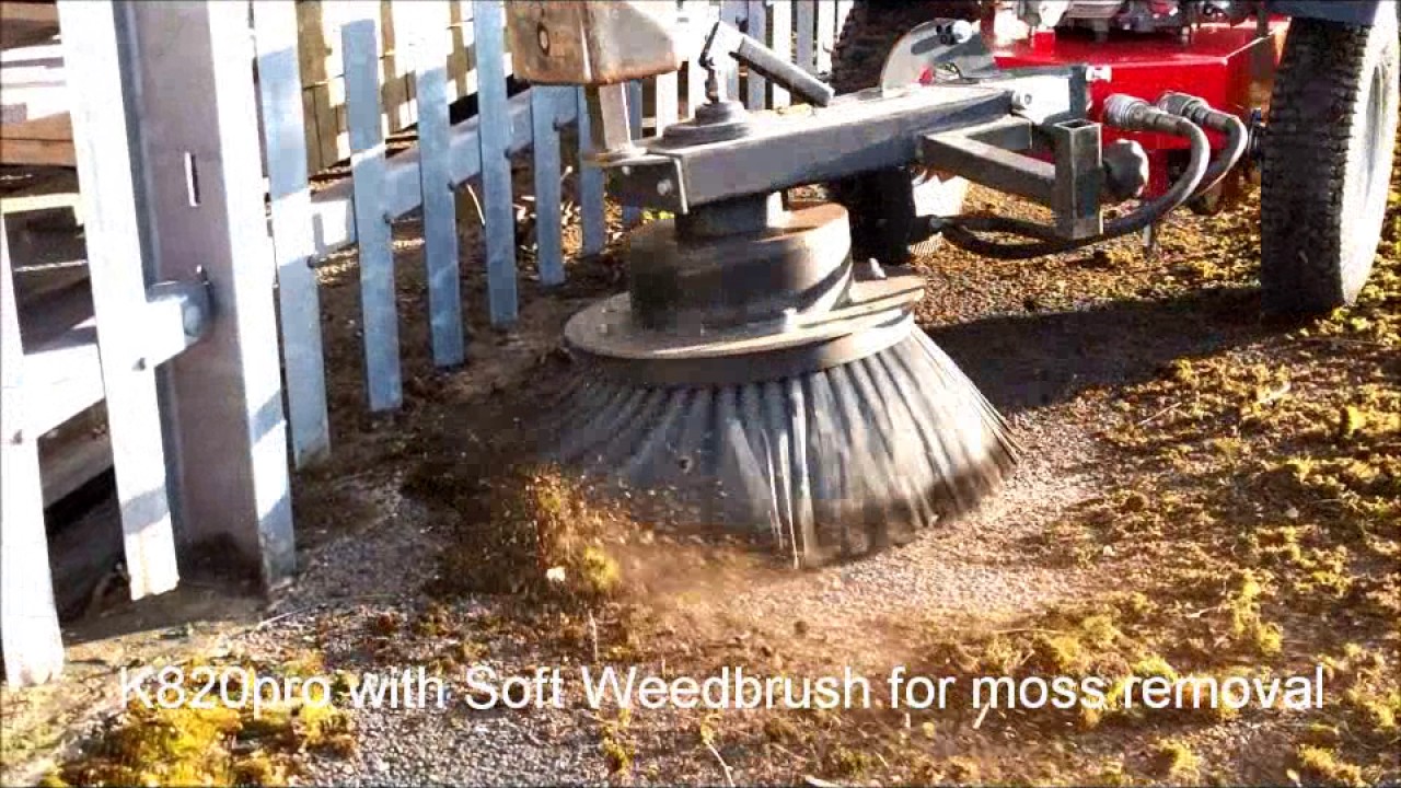 k820 with weedbrush soft moss removal