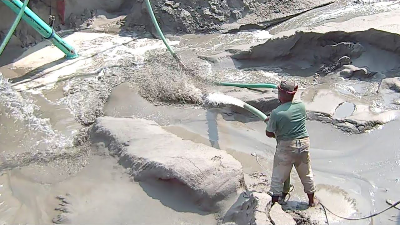 Incredible River Sand Unloading | Man vs. Tones of Sand with Just Water Power!