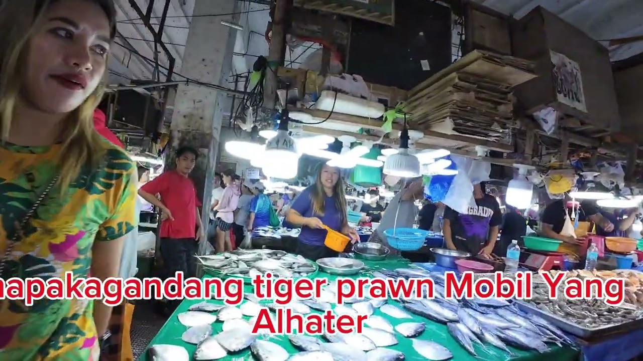 Fish market.  Ng lipa