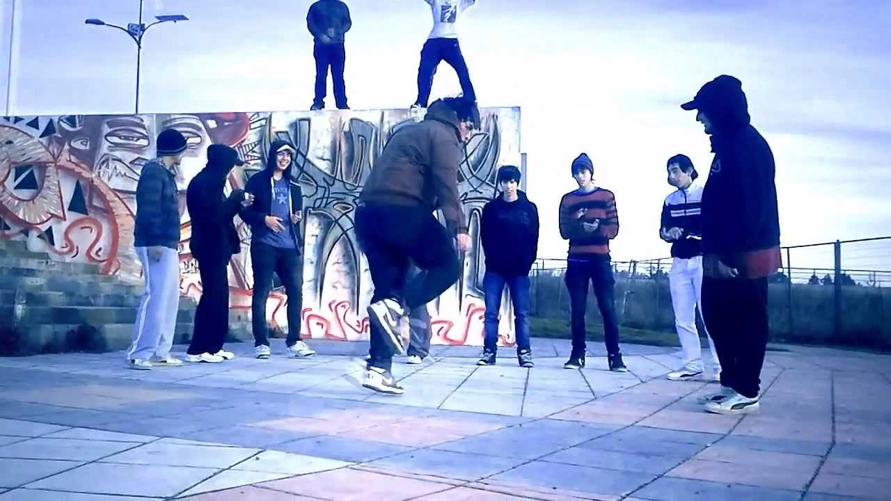 Melbourne Shuffle [AGD] vs Jumpstyle [PuxerJumpers] 14/07/2012