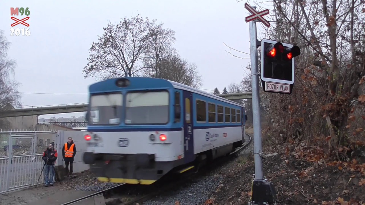 Železniční přejezd Chrudim #2 [P5374] - 9.12.2016 / Czech railroad crossing
