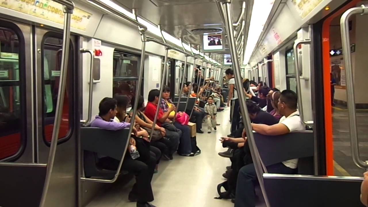 Línea 12 del Metro, Viajando de Ermita a Parque de los Venados