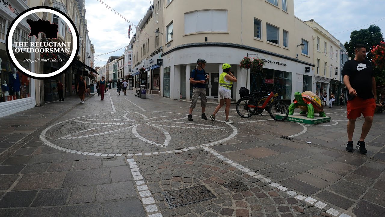 A chatty walk around St Helier #jersey #walking #walkingtour