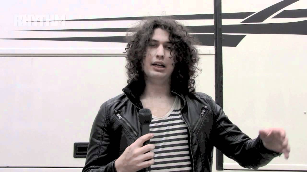 Илан Рубин рассказывает о своих любимых барабанщиках