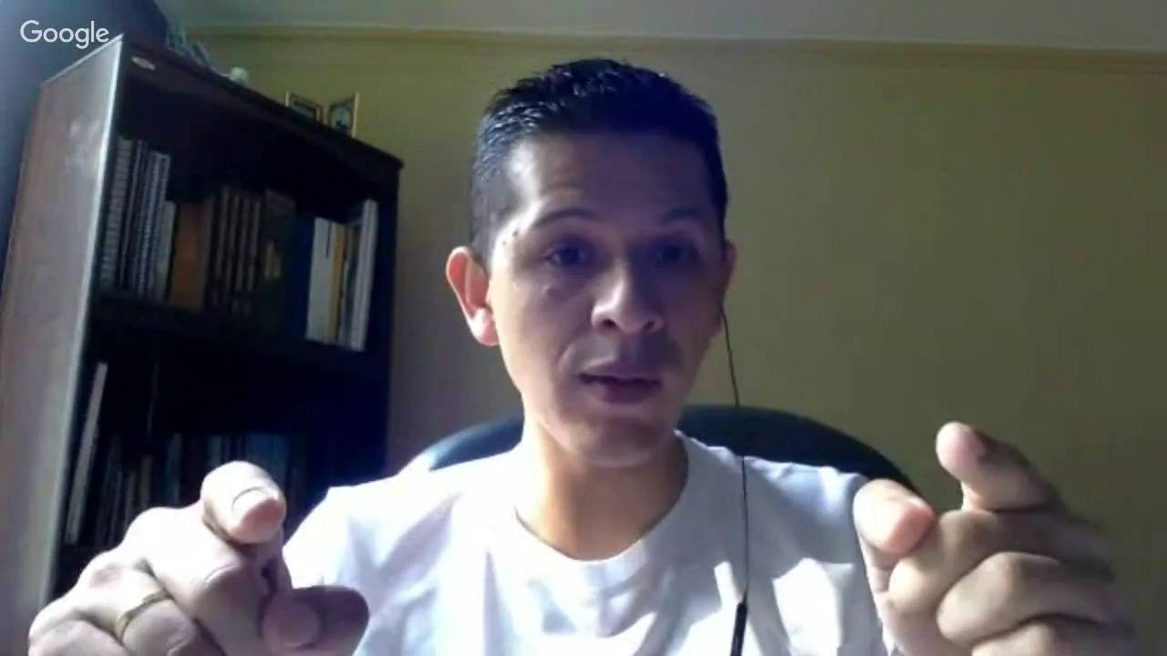 Un Caf&eacute; Con... Christian Linares 