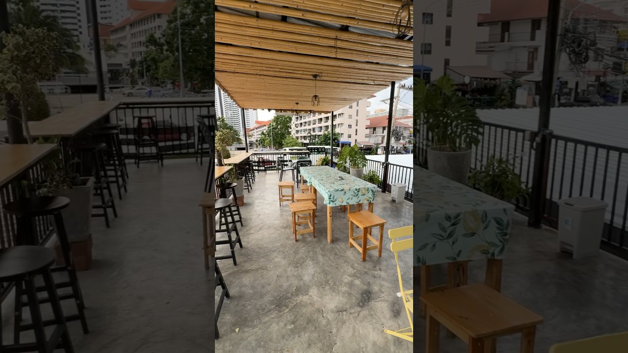 LAZURA Cafe & Bar