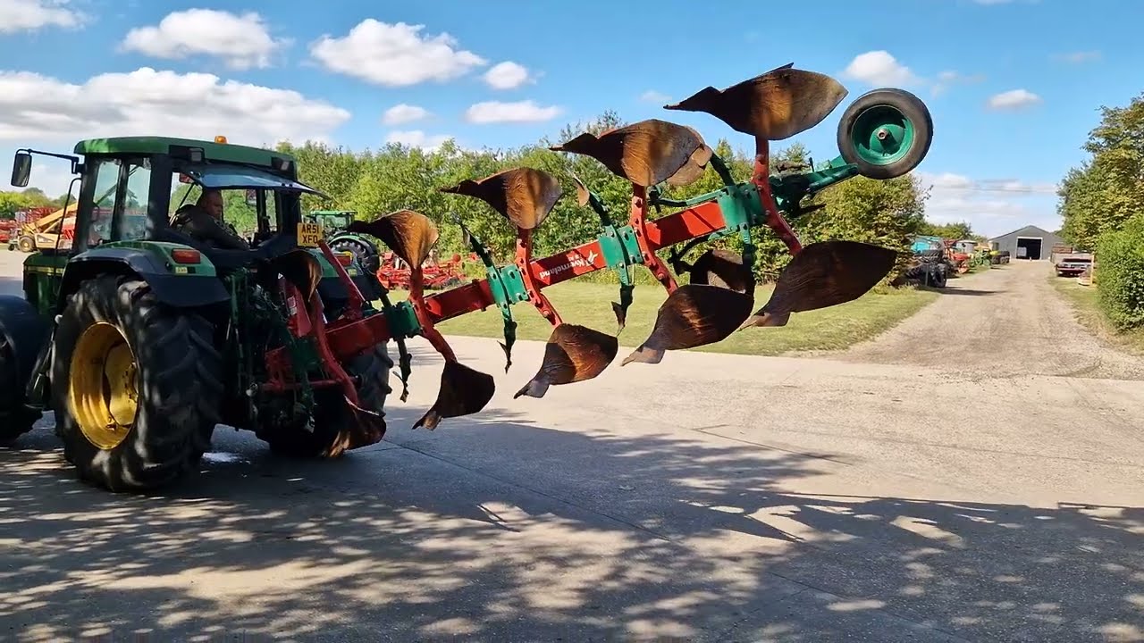 Kverneland LB85 200 5 furrow 4+1 plough 23480