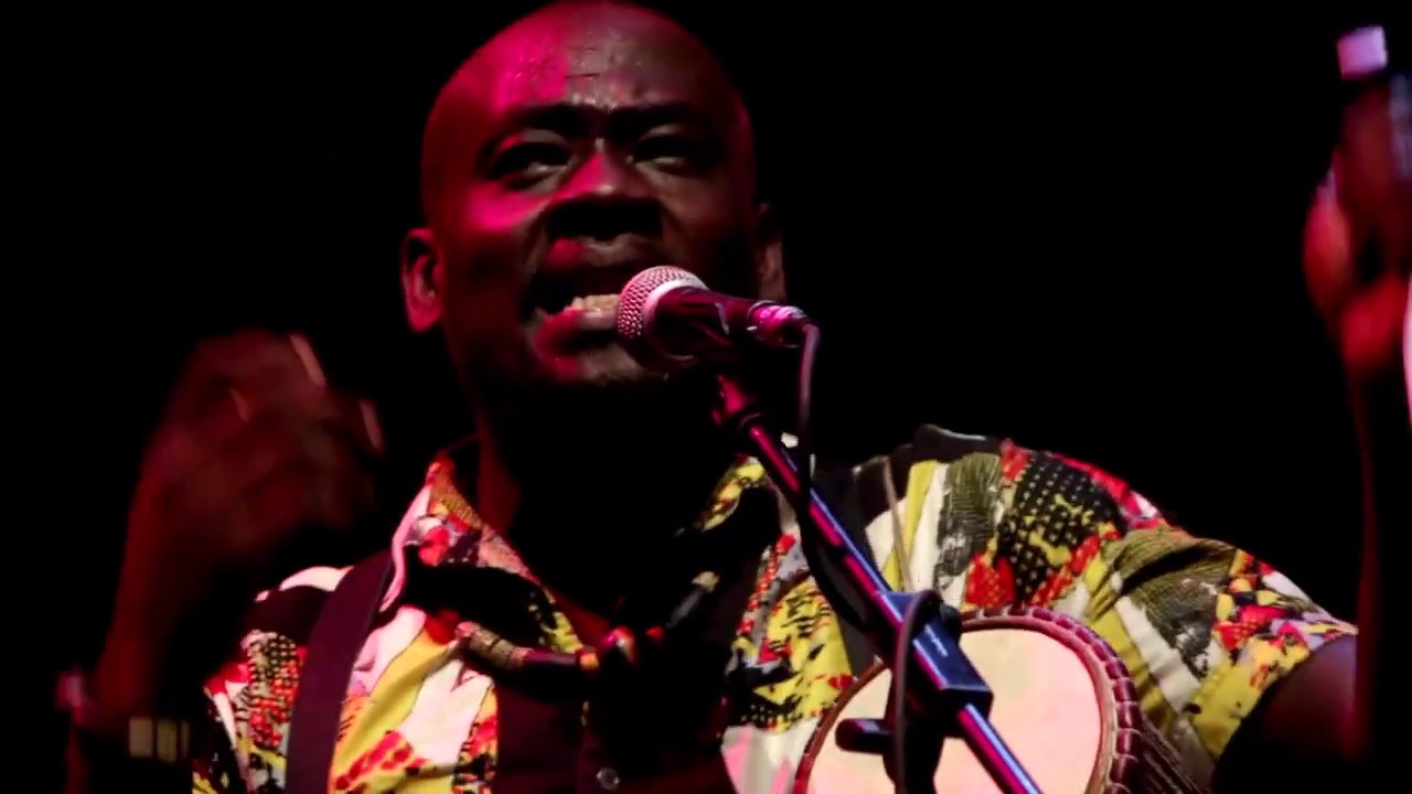 Ars&egrave;ne Duevi ft Gennaro Scarpato at LAC en plein air  - Gnamenama