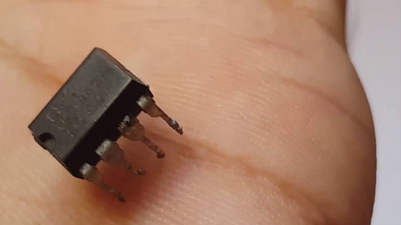 PWM  Supply Control [29] UC3843