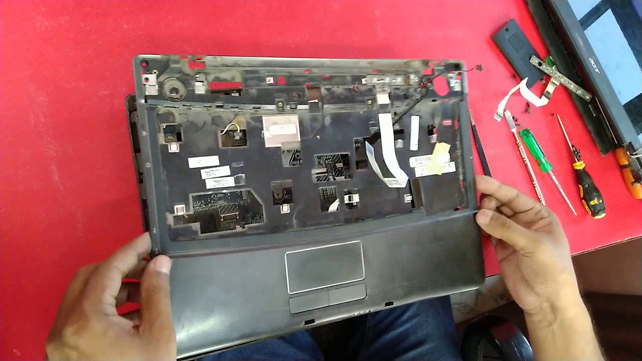 laptop white screen repaire acer