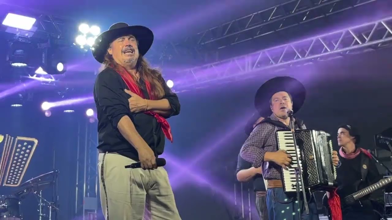 Machado e Marcelo do tchê na ronda de Cachoeirinha 2025
