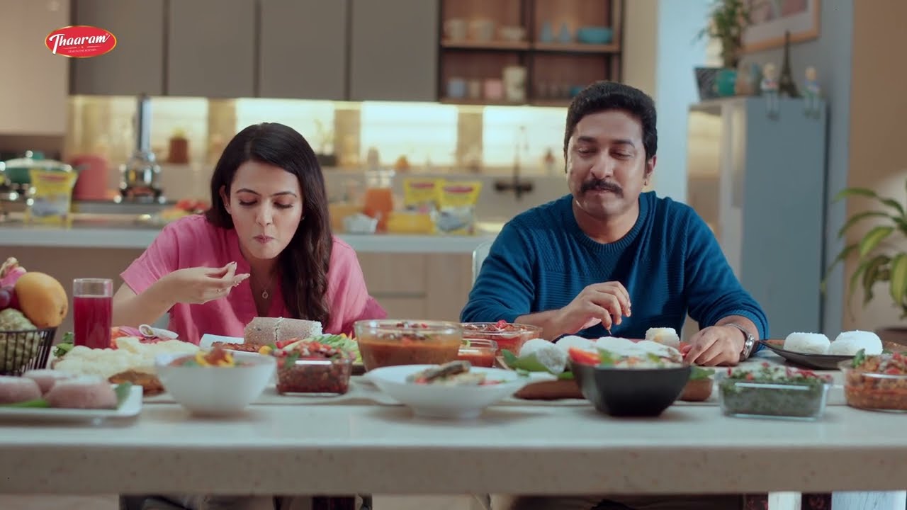 THAARAM SONG | Vineeth Sreenivasan  | Jis Joy