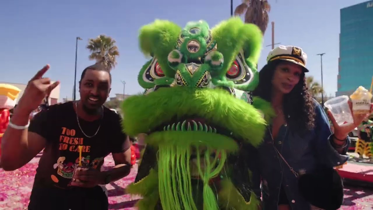 Soaring Phoenix at R&B Tea & Honeymee Houston - Year of the Dragon 2024