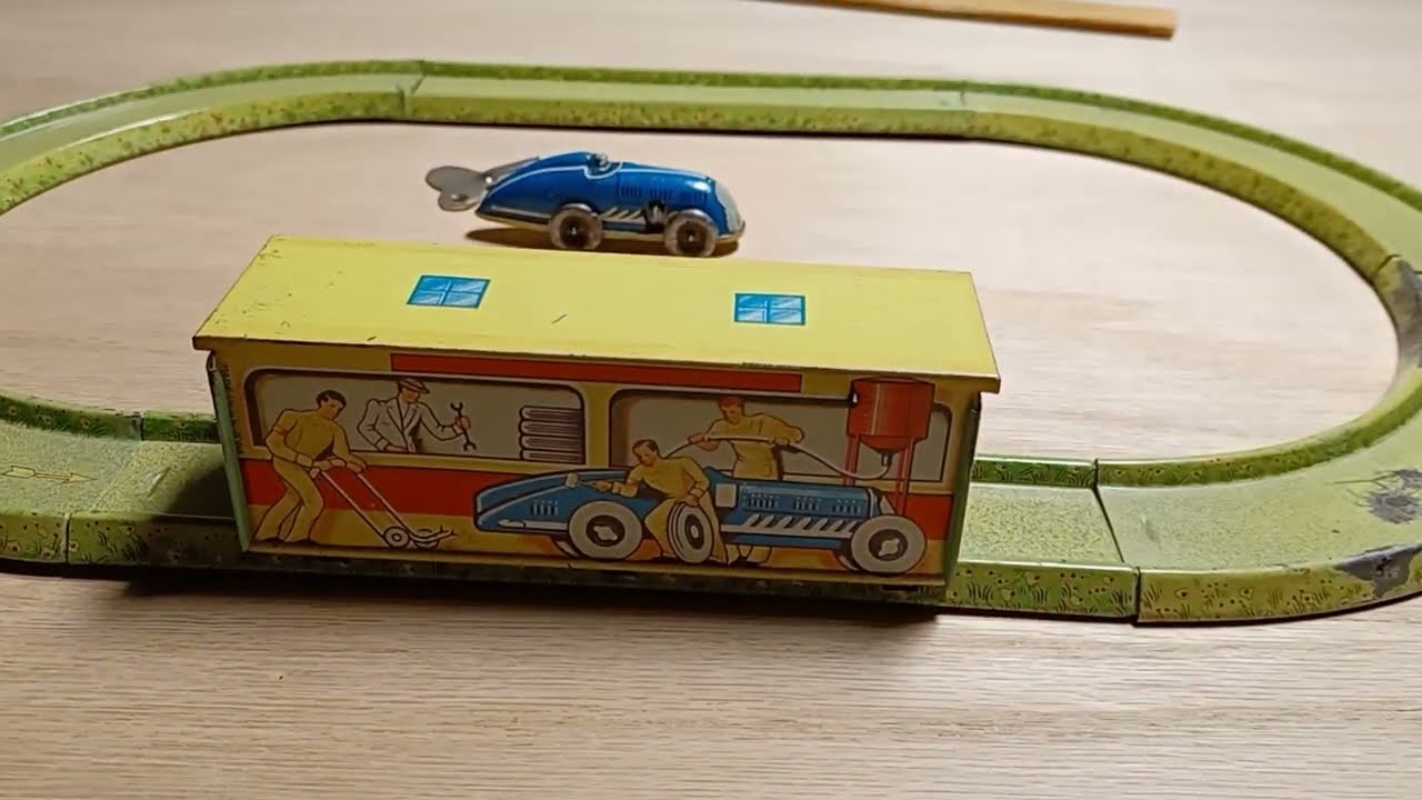 Vintage toy Antique toy old toy Toy tin windup 1950s Raceway race car set US ZONE GERMANY tin Toy