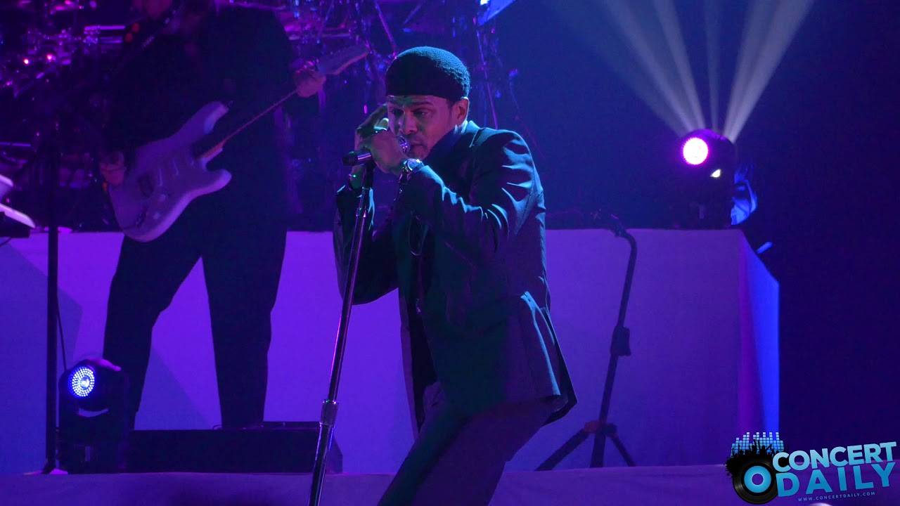 Maxwell covers Prince 
