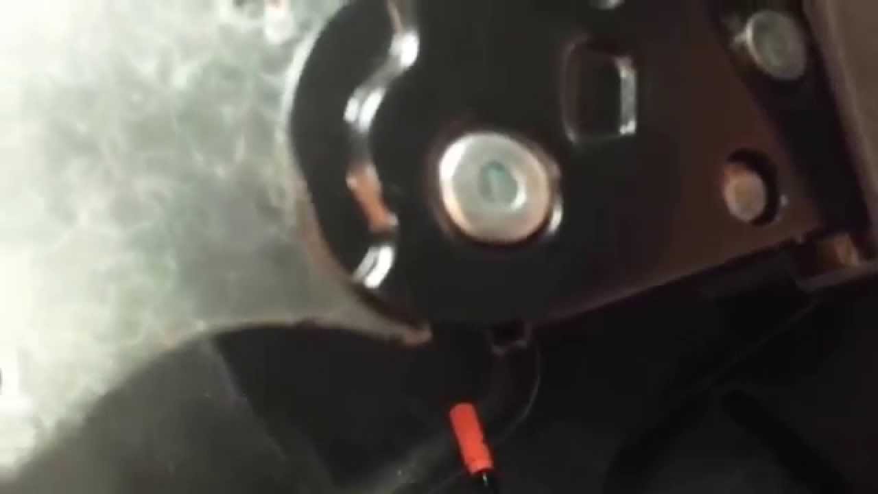 Устранение заедания ручного тормоза Renault Twizy