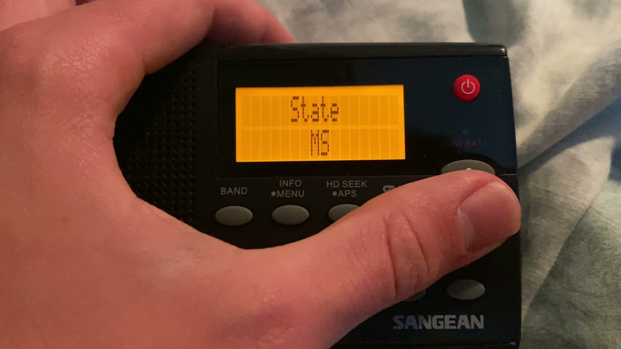Unboxing/Setup of the Sangean HDR-14