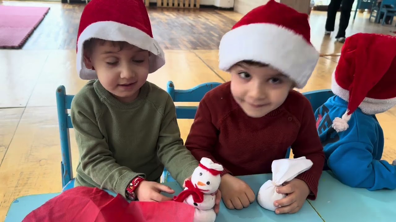 Ուրախ ձնեմարդուկներ