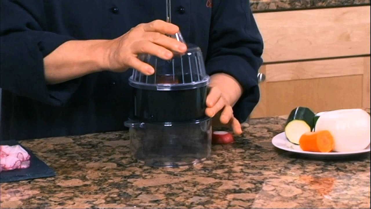 Helen Chen Episode 4 - Spiral Slicer demo (Helen's Asian Kitchen with BigKitchen.com)