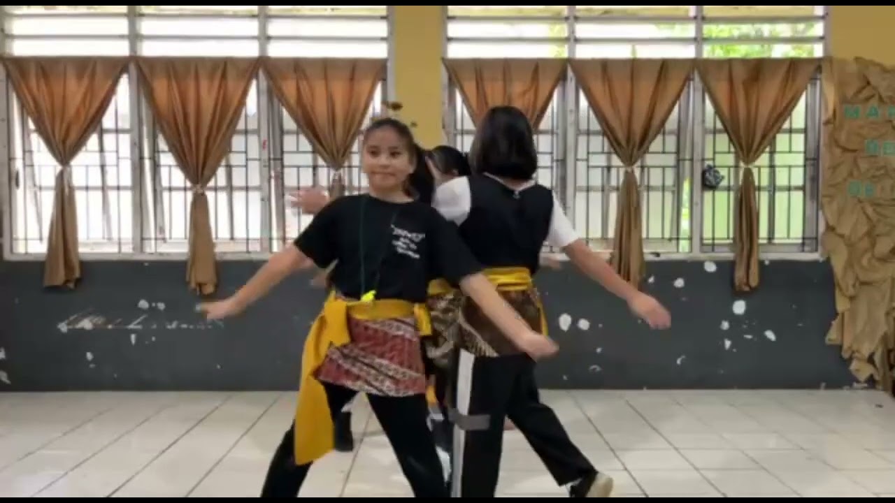 Tari Kreasi (4A): Cublak-Cublak Suweng