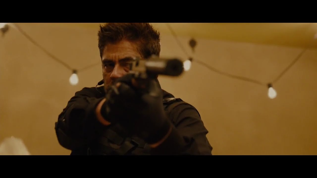 A cena de vingan&ccedil;a mais incr&iacute;vel do cinema - Sic&aacute;rio, Terra de ningu&eacute;m 2015 Dublado