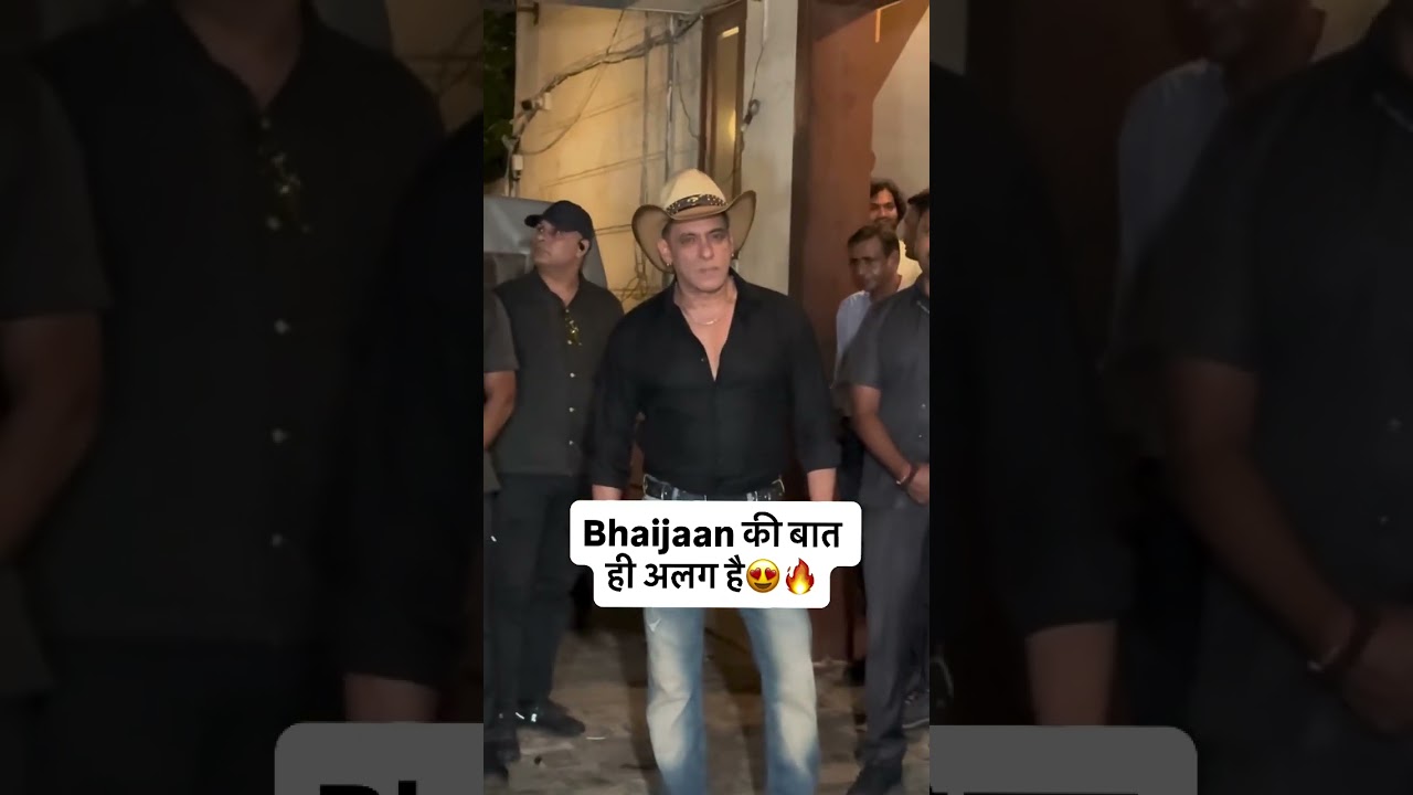 Salman Khan spotted in the city.... #salmankhan #spotted #entertainment #e24