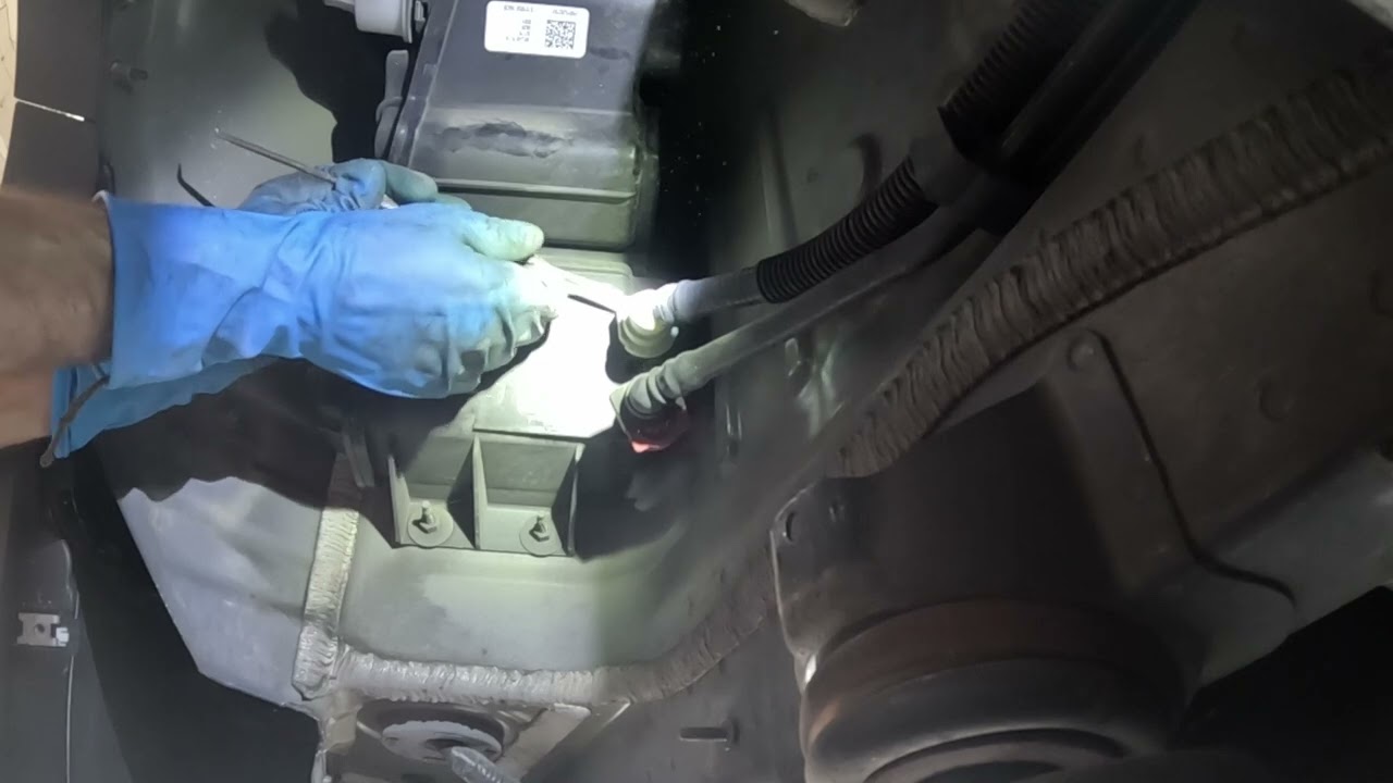 2014-2018 Jeep Cherokee Evap Canister Location + Removal & Replacement