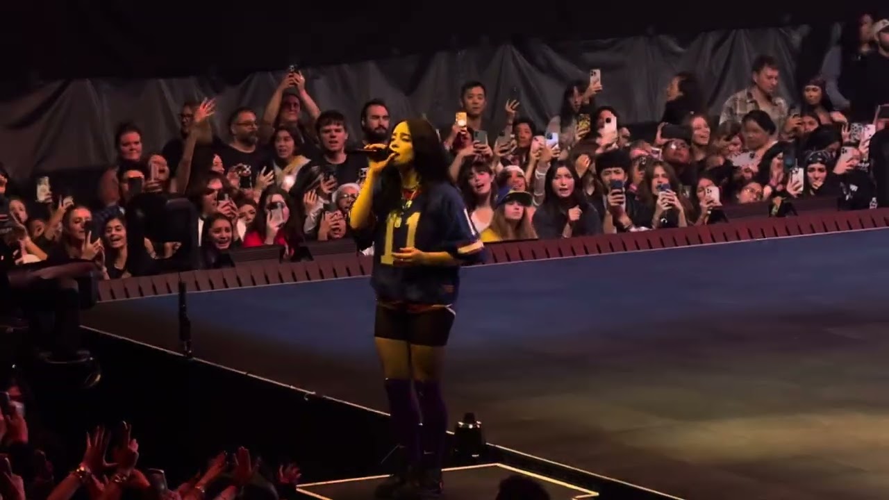 Billie Eilish - “BIRDS OF A FEATHER” live San Francisco 2025