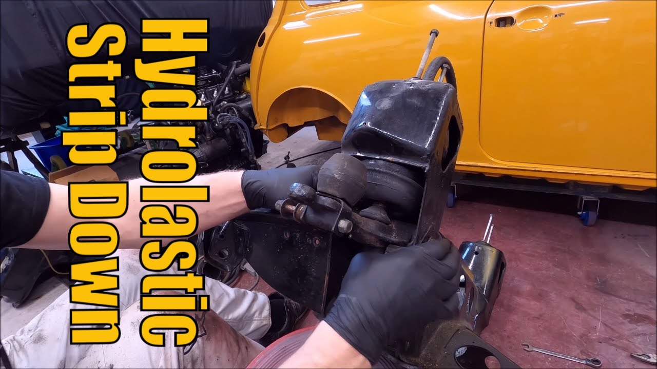 *Wet Suspension Hydrolastic Strip Down* Cooper S Mk3 Restoration - Classic Mini Workshop Pt.9