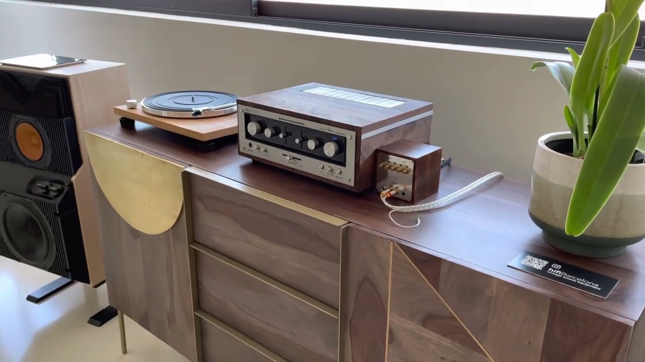 Marantz 1040 With Bowers & Wilkins Dm6