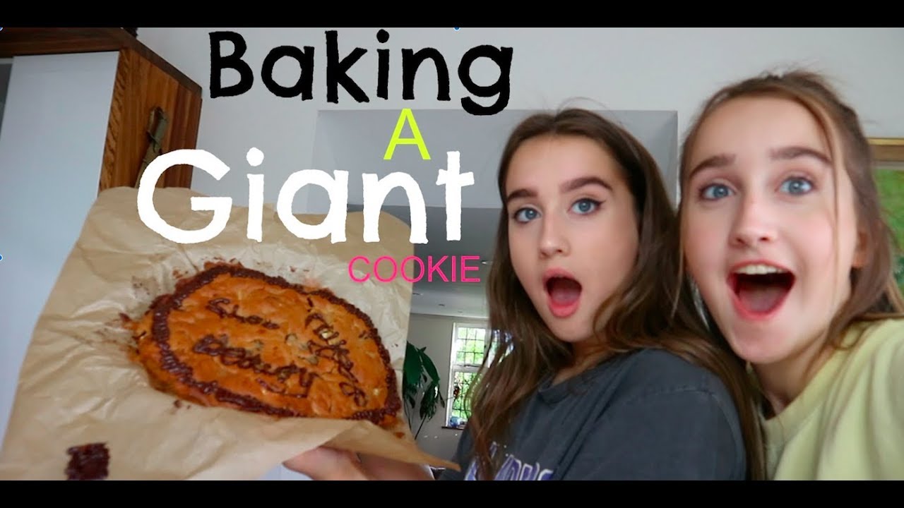 Baking a GIANT cookie! | Amber and Misha