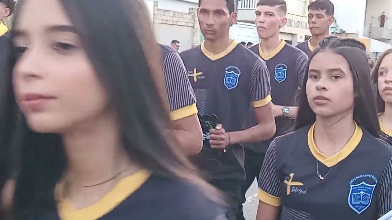 DESFILE DA ESCOLA MARTINHO GARCEZ EM FREI PAULO. SERGIPE