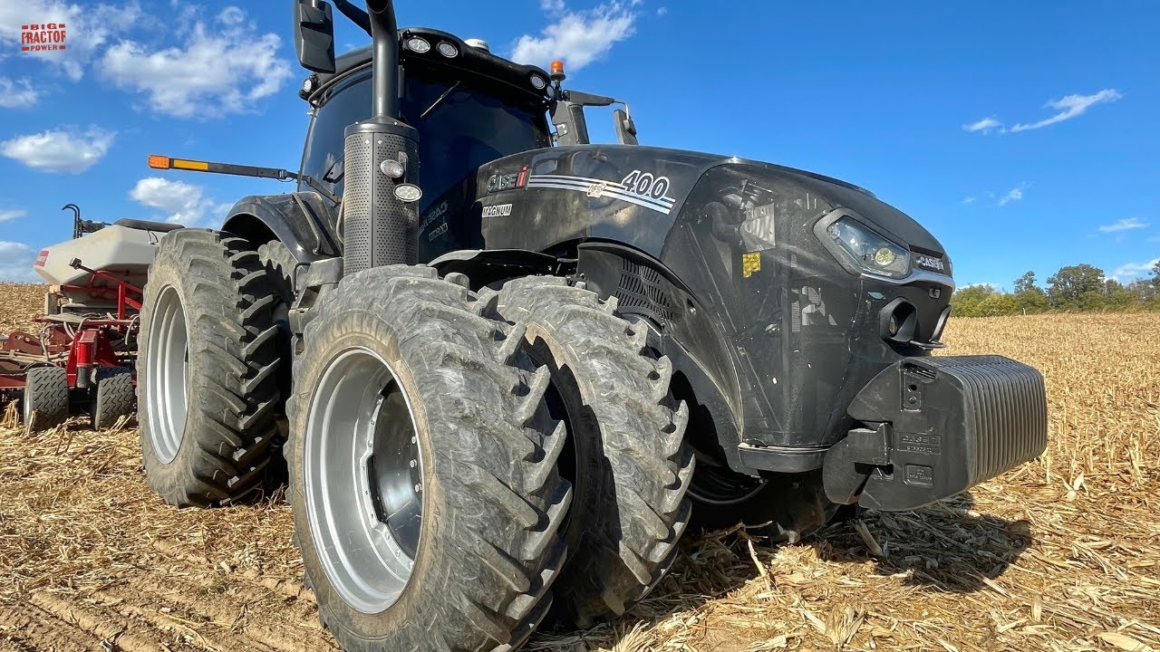 BLACK NIGHT MAGNUM 400 Demonstrator Tractor