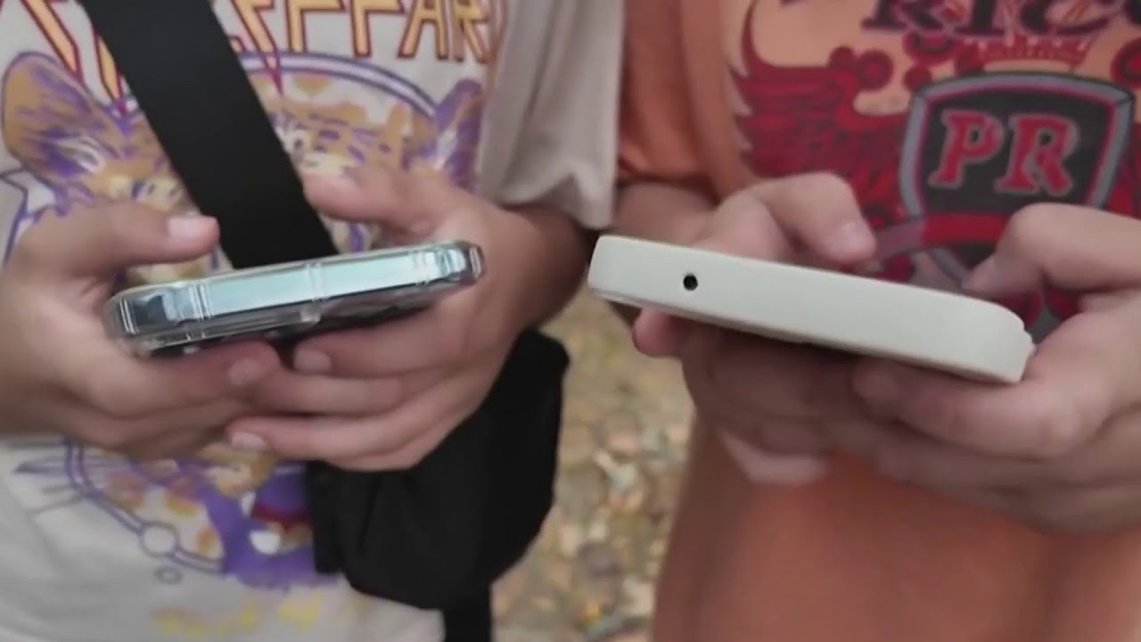 STUDY: Kids under 13 should not have cellphones
