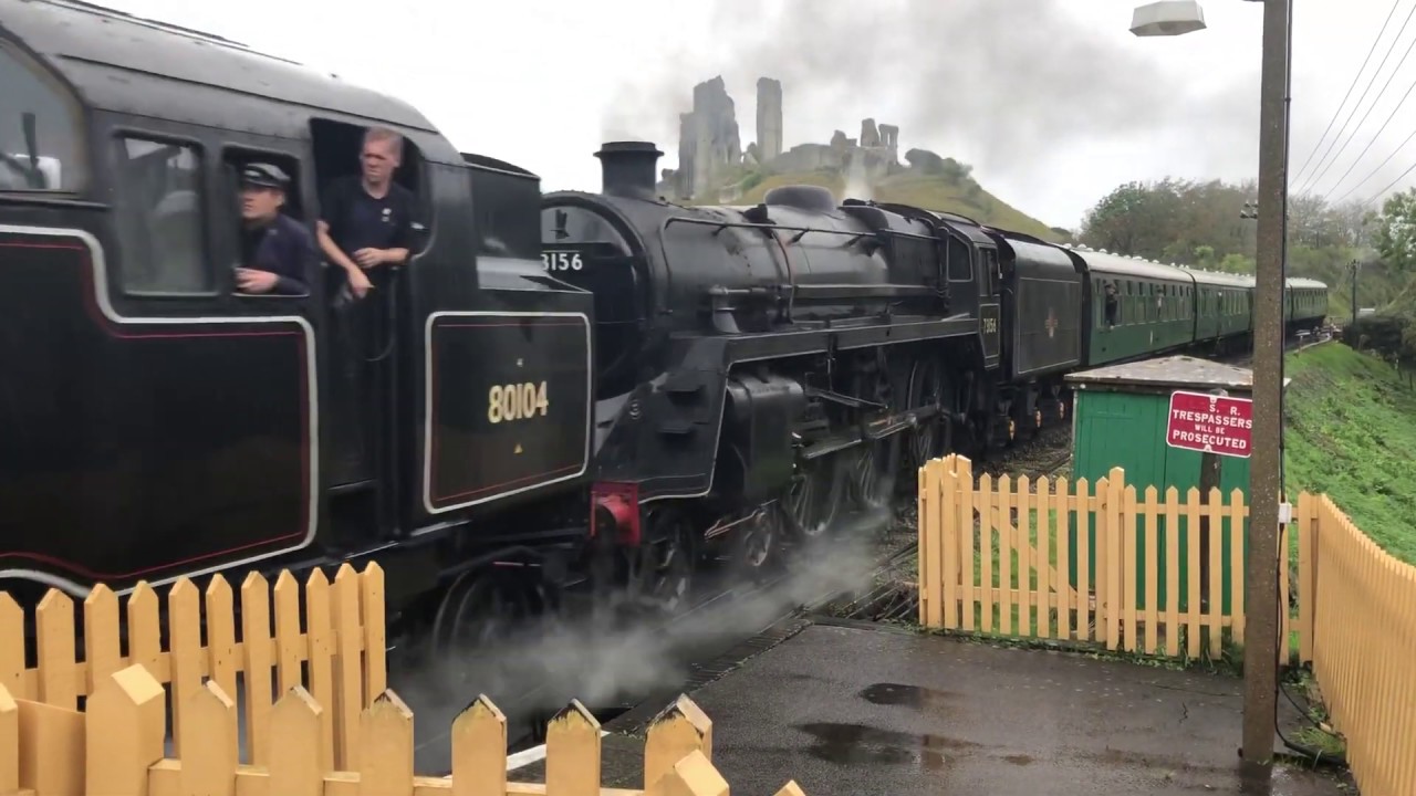 30120, 80104 and 73156 at Corfe Castle, 12/10/2019