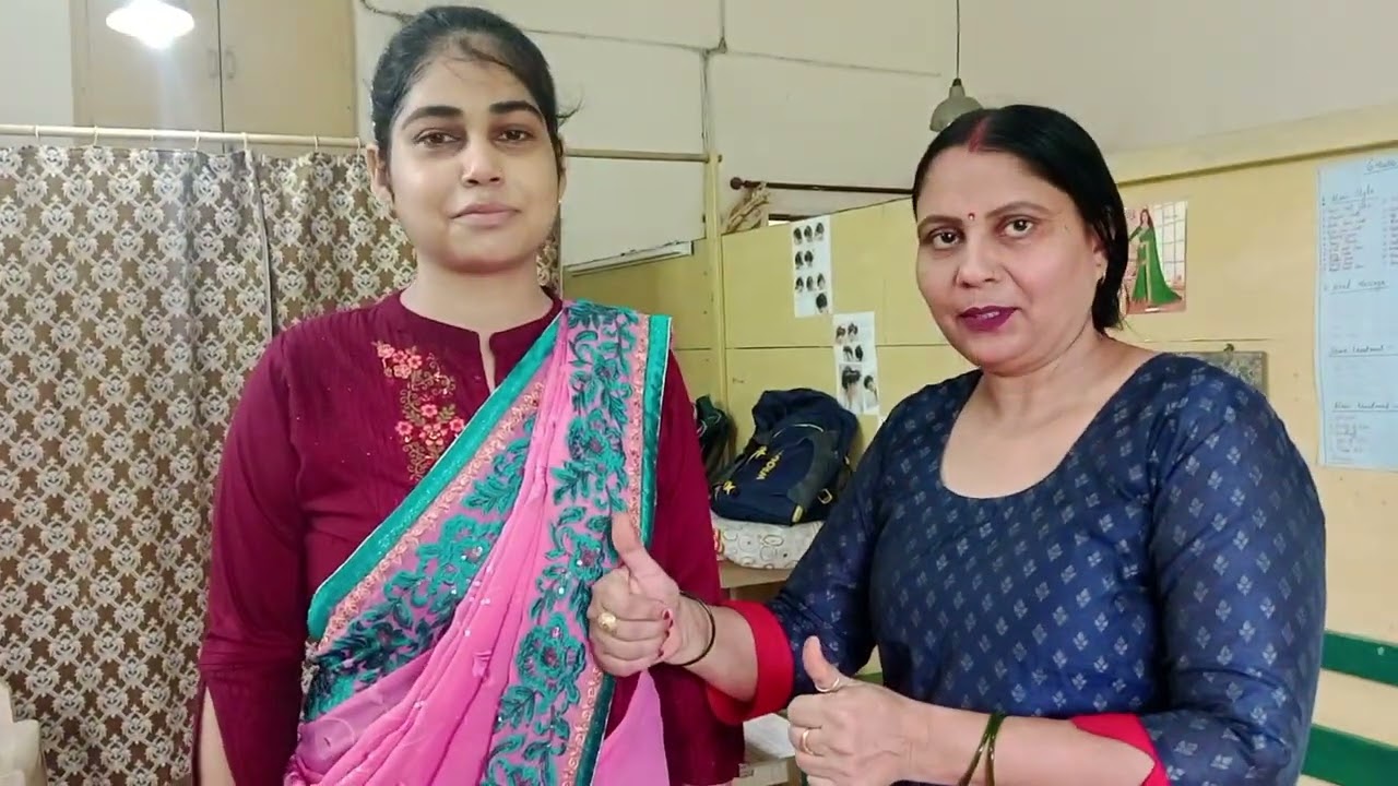 Beauty parlour course Class 18 (latest saree style)