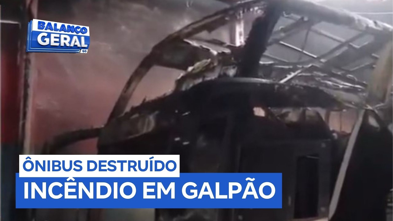 Incêndio em galpão destrói ônibus usado por cantores sertanejos