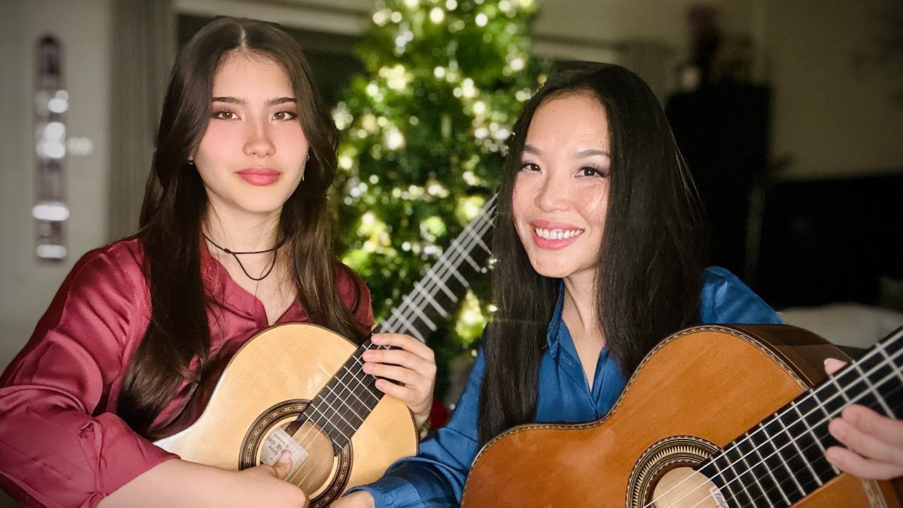 Noel Nouvelet | Sing we now of Christmas | Thu Le and daughter