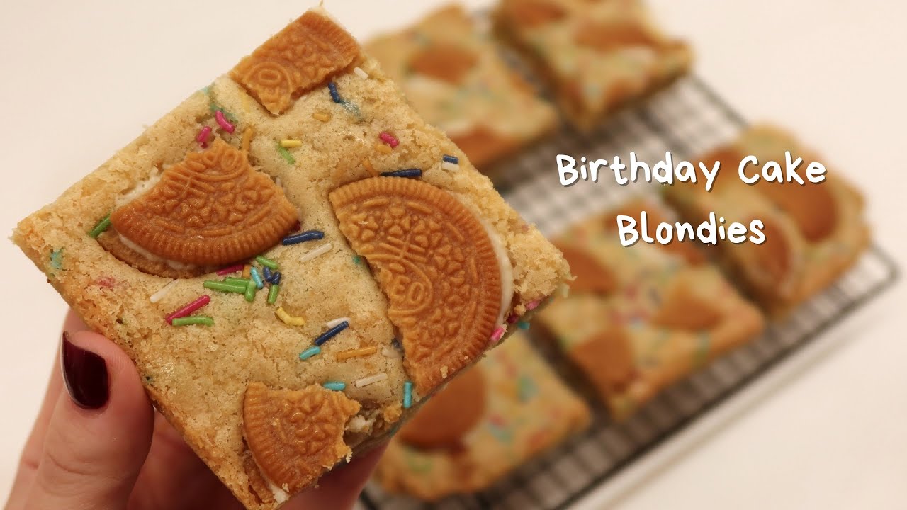 Birthday Cake Blondies🎂 Soft, Chewy & Easy