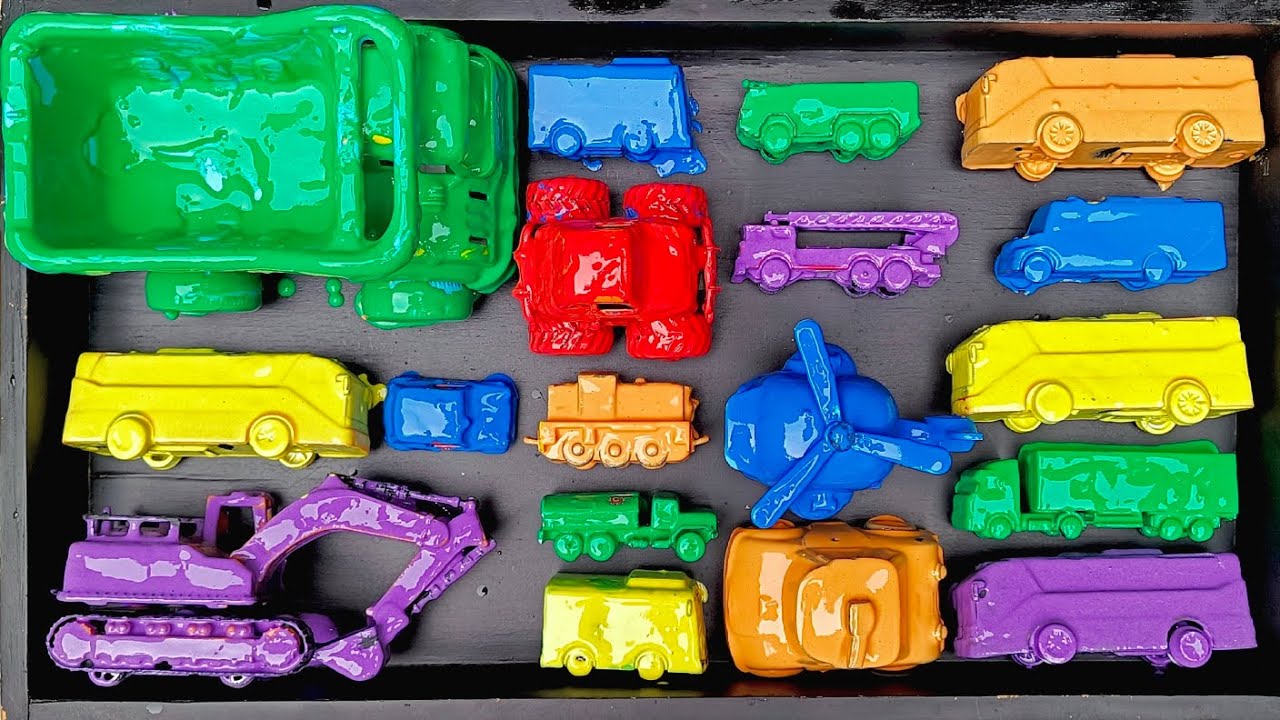 Membersihkan Mainan Mobil Mobilan, Tayo, Truk Pasir, Bus, Robocar, Excavator, Pemadam Kebakaran, Toy