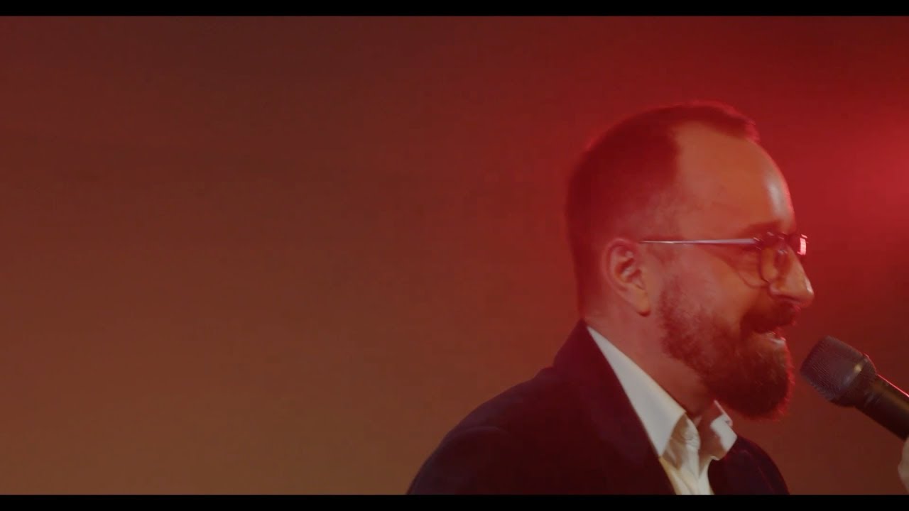 Rozmowy, które zmieniają: o komunikacji międzyludzkiej | Tomasz Gulak | TEDxSWPS University