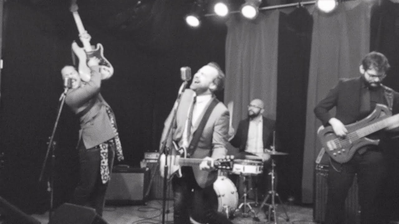 Dearheart - Stop! In the Name of Love (The Supremes Cover)