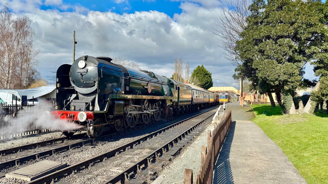 Gloucestershire & Warwickshire Railway ride (2025) - Broadway to Cheltenham Racecourse