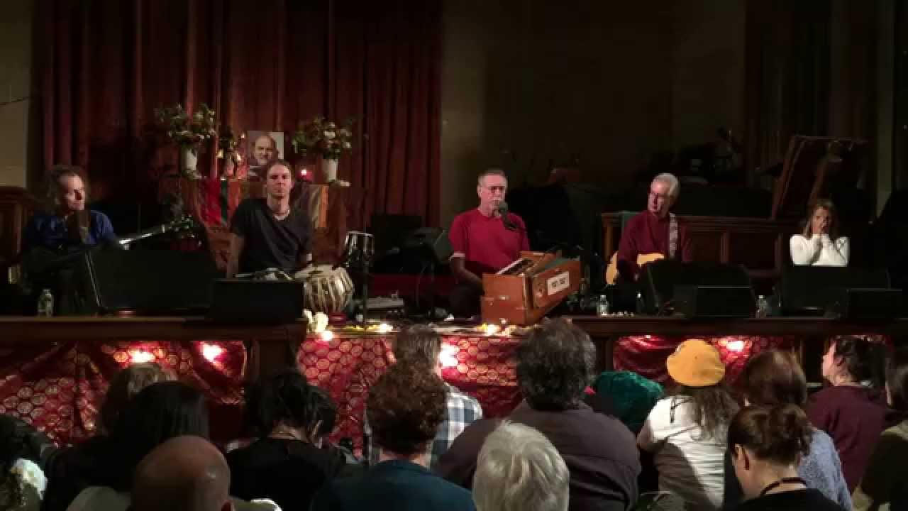 Live In Concert: Krishna Das Closing Prayer - New York, NY - Nov 1st, 2014