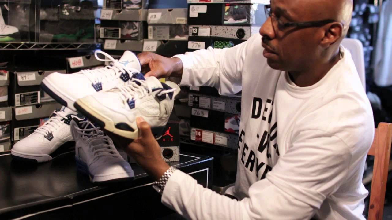 2015 Legend Blue and 1999 Columbia Blue Jordan 4 comparison video by @RomeGood