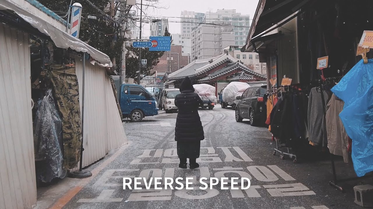 Snowy Seoul Walk l 4K Reverse Speed