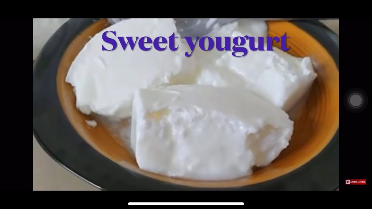 Creamy Indulgence: Exploring the World of Thick Yogurt"and mango lassi
