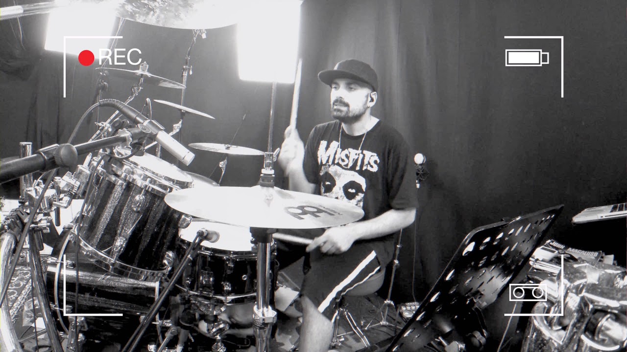 Raphael Saini Jamming to - 
