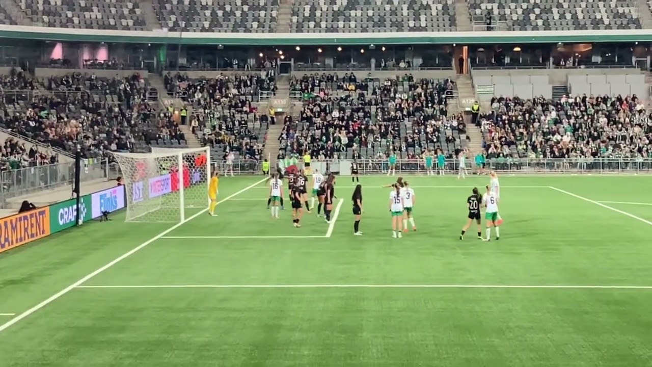 UEFA WOMEN  EUROPACUP HAMMARBY IF ￼MOT SPORTING LISABON