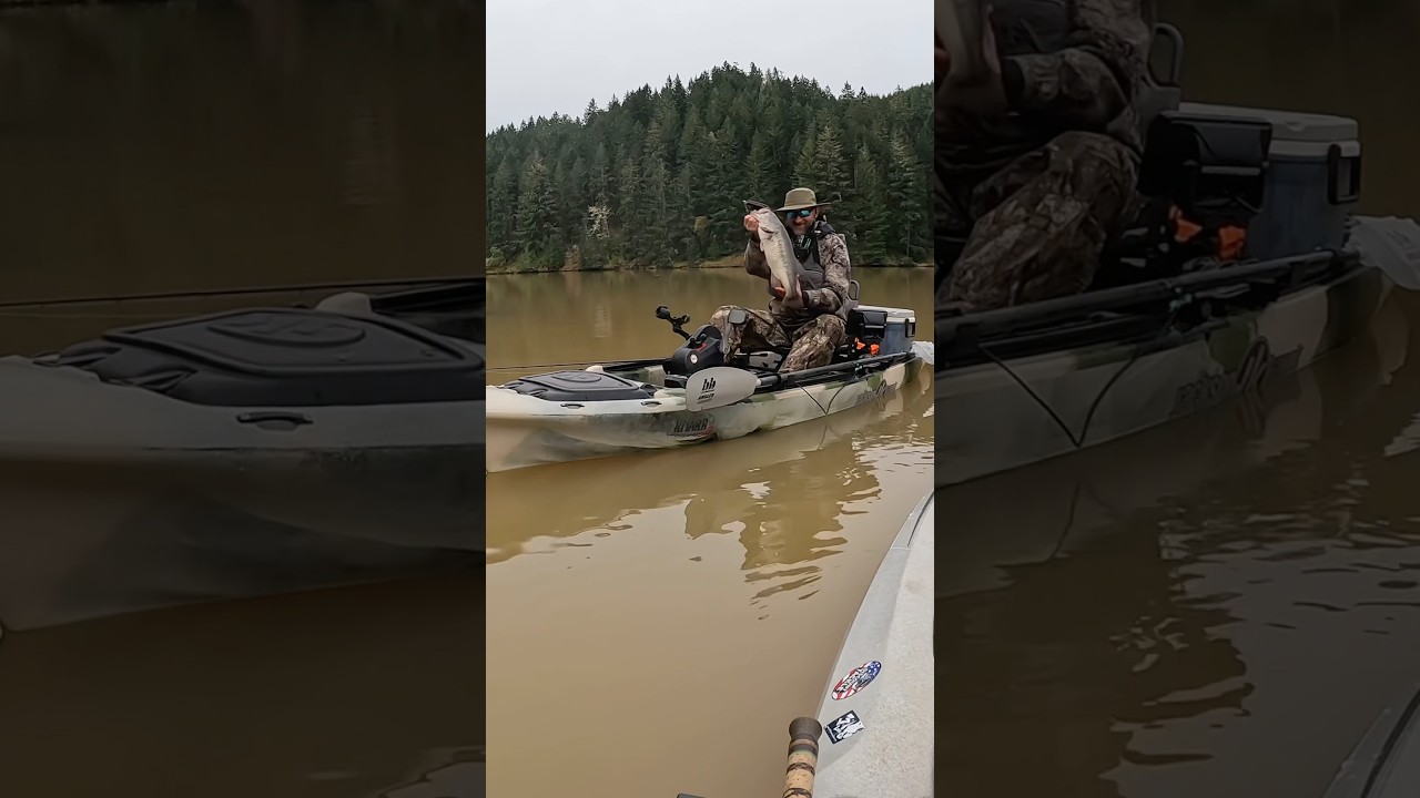 Oregon Kayak Bass Fishing 2nd CAST #yakventures #kayakbassfishing